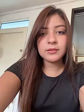 Snapshot of Zoe_Lennoxx chatting on May 14, 2026, 4:25 pm Zoe Lennoxx online show from May 14, 2026, 4:25 pm