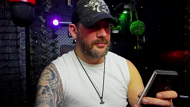 LexXHardy online show from April 3, 2026, 3:54 pm