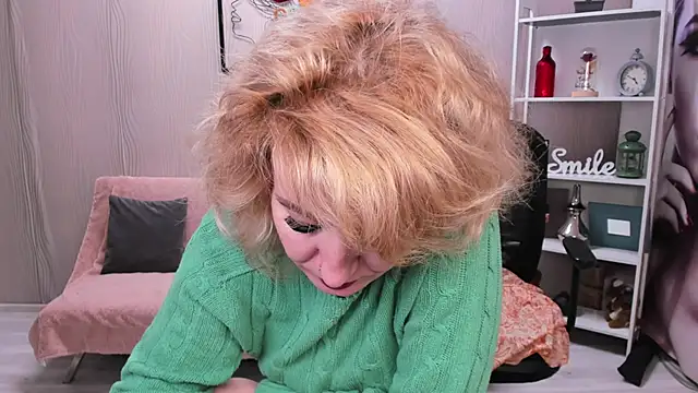 Cassandra Hotty online show from January 7, 2026, 2:47 am