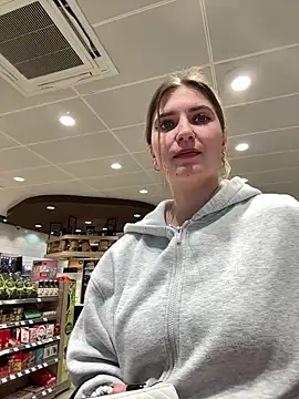 secretcrazy69 online show from February 5, 2025, 9:29 pm