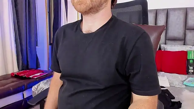 michacosio online show from December 1, 2025, 12:59 am