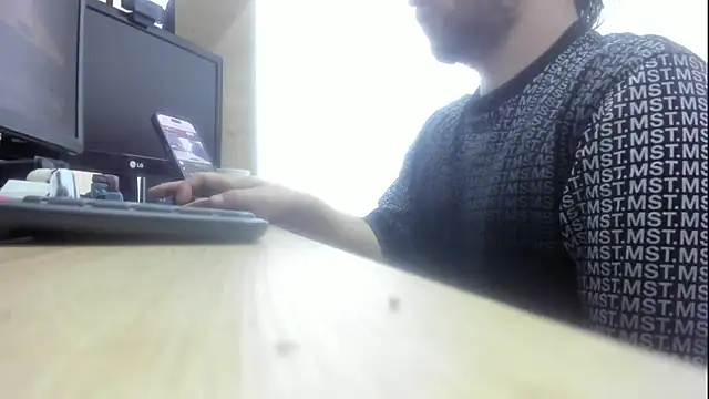 michacosio online show from May 28, 2026, 5:21 pm
