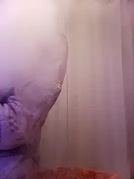 cammyquart online show from December 4, 2024, 7:39 am