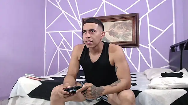 Sofiafuck20 online show from October 9, 2025, 8:07 pm