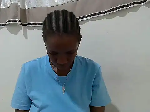 prettybeee online show from December 19, 2025, 5:09 pm