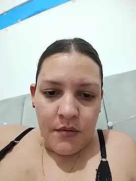 Mia Hampton online show from May 28, 2026, 3:31 pm