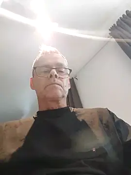 Snapshot of DarrenSullivanSlut chatting on February 24, 2025, 12:59 pm DarrenSullivanSlut online show from February 24, 2025, 12:59 pm