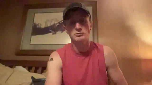 Snapshot of Keebs312 chatting on October 18, 2025, 2:47 am Keebs312 online show from October 18, 2025, 2:47 am