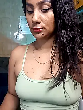 Snapshot of Leticia_goddes chatting on February 2, 2025, 9:45 pm Leticia goddes online show from February 2, 2025, 9:45 pm