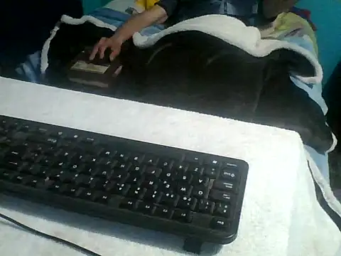 malekon76 online show from September 26, 2025, 10:41 am