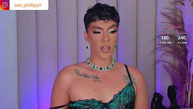 sam phillipss online show from November 17, 2025, 9:42 pm