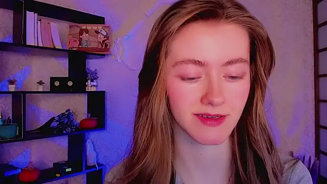 KateCuddle online show from December 16, 2024, 5:17 am