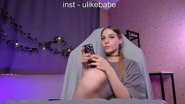 Anna Fink online show from February 18, 2025, 2:49 am