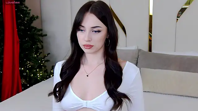 Betty Bridge online show from November 30, 2025, 5:22 am