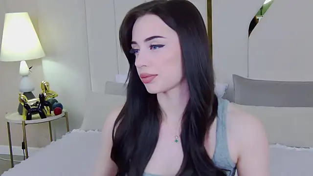 Betty Bridge online show from February 4, 2026, 5:35 am