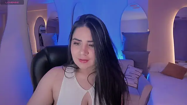 KendraClarkX online show from April 15, 2026, 2:51 am