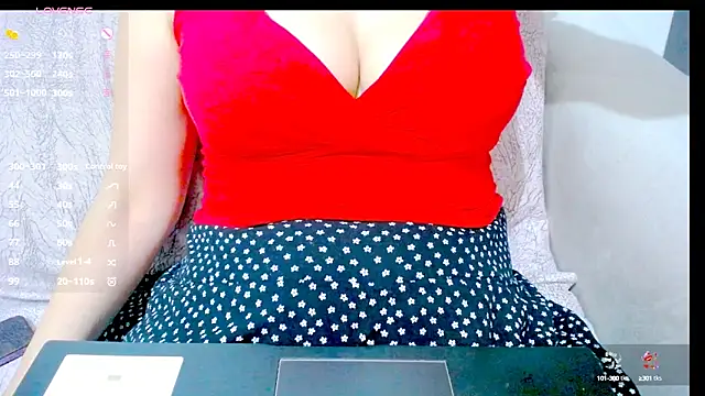 AmazingBitch online show from September 16, 2025, 7:15 pm