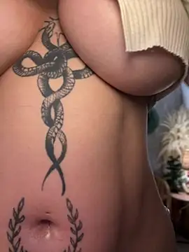 clarachanelricek online show from December 20, 2024, 3:36 am