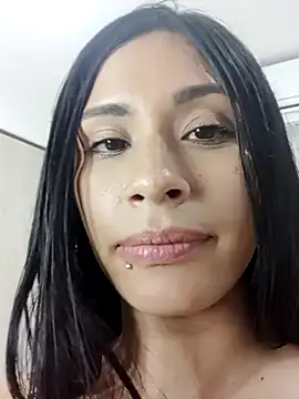 Snapshot of Chanel-24 chatting on December 10, 2024, 11:19 pm Chanel-24 online show from December 10, 2024, 11:19 pm