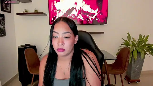 Snapshot of brunetenikole02 chatting on September 15, 2025, 2:55 am brunetenikole02 online show from September 15, 2025, 2:55 am