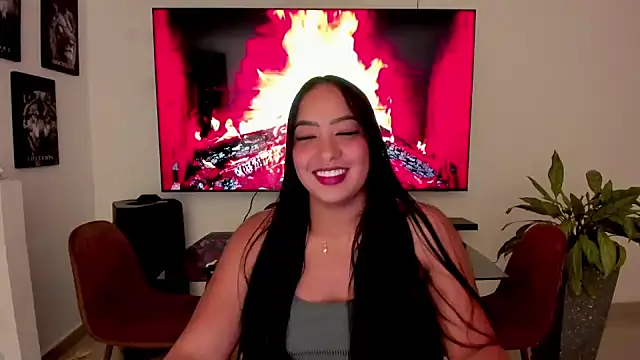 Snapshot of brunetenikole02 chatting on October 17, 2025, 2:04 am brunetenikole02 online show from October 17, 2025, 2:04 am