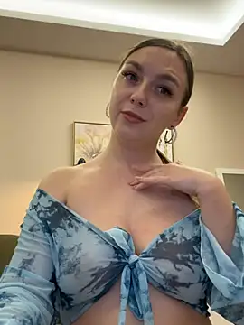 Janeee online show from December 12, 2024, 2:55 pm