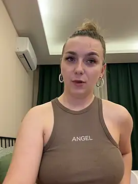 Janeee online show from January 31, 2025, 3:00 pm