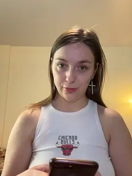 Janeee online show from March 7, 2025, 11:40 am