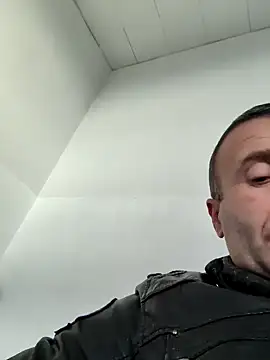 muscularsexy online show from December 12, 2024, 2:00 pm