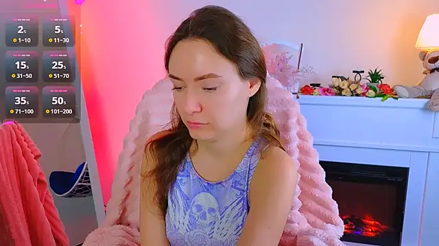    Emily    online show from February 3, 2025, 7:29 am