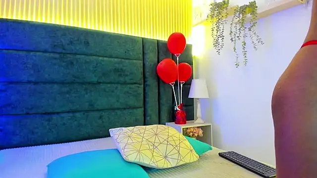 AntonellaaHot online show from February 21, 2025, 8:27 pm