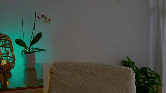 anabelcurvy online show from May 24, 2026, 9:58 am