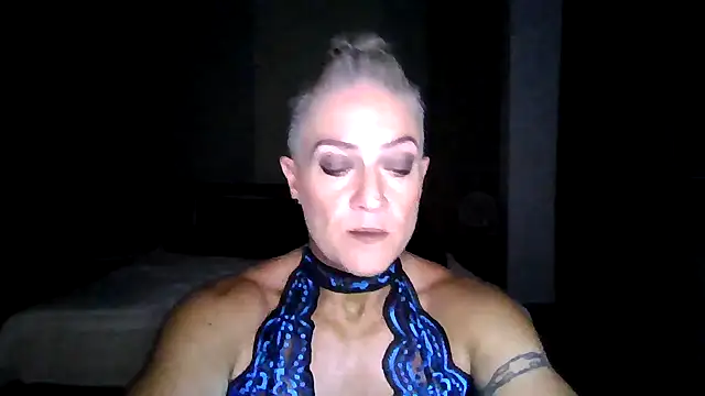 Devon2020 online show from November 19, 2025, 11:32 am