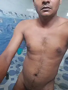 Itsdesi boy online show from April 23, 2026, 1:51 am