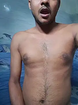 Snapshot of Itsdesi_boy chatting on May 6, 2026, 2:08 am Itsdesi boy online show from May 6, 2026, 2:08 am