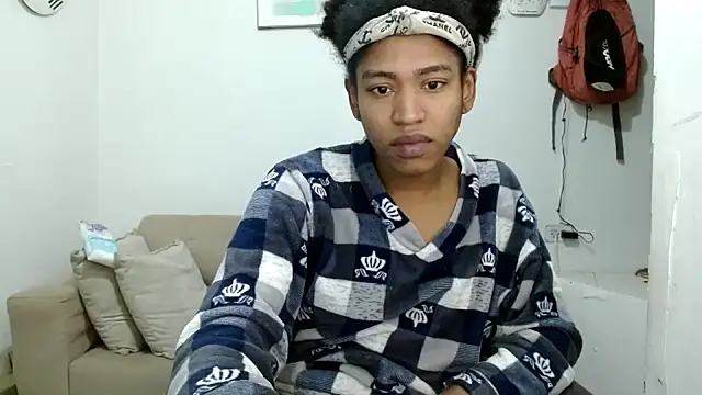 angelamarie1 online show from February 22, 2026, 3:29 am