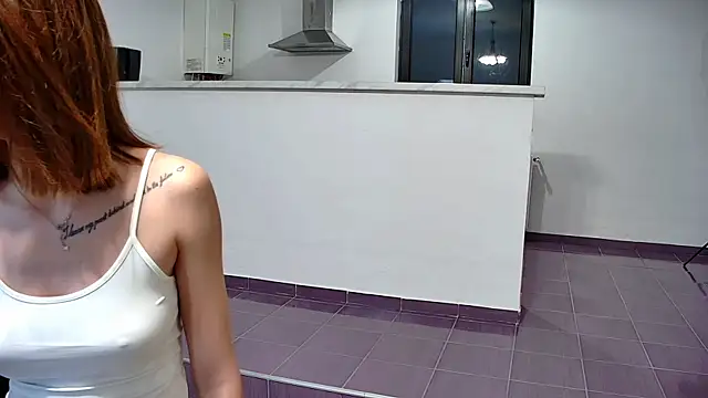 Sierra Halle online show from February 26, 2025, 11:48 pm