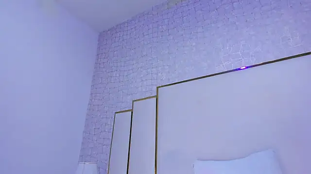 paola rodriguez online show from November 6, 2025, 11:33 am