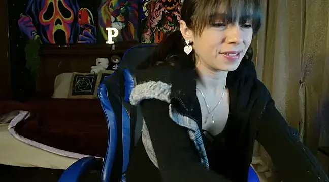 MINI Petite online show from January 17, 2025, 7:51 am