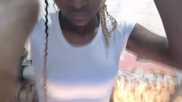 sexyjustin202 online show from January 8, 2025, 11:19 pm