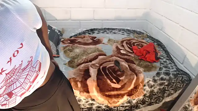 sexyjustin202 online show from September 13, 2025, 12:21 am