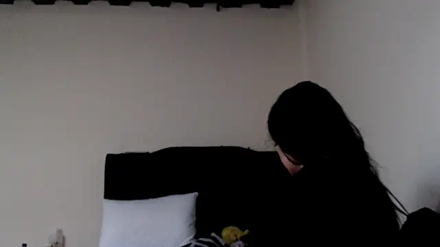 Meghan320 online show from January 14, 2025, 1:49 pm