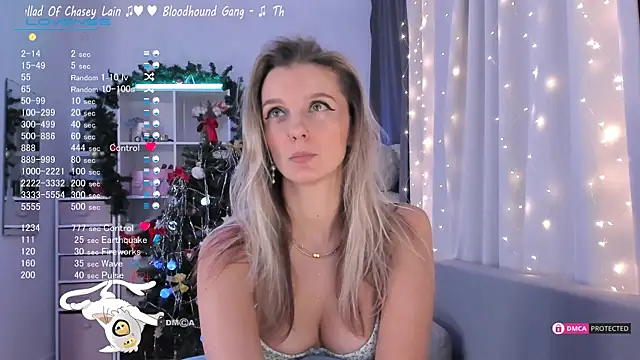 Karamelsw  online show from January 11, 2025, 7:49 pm