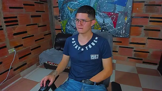 patrik 027 online show from March 14, 2025, 5:57 pm