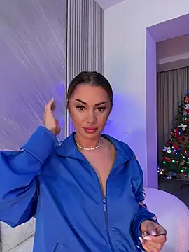 Snapshot of KirstieVegas chatting on December 5, 2025, 5:31 pm KirstieVegas online show from December 5, 2025, 5:31 pm