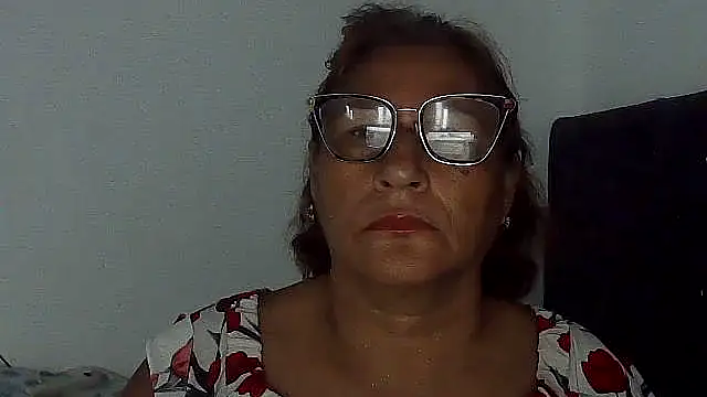 charrysexy1 online show from November 26, 2025, 12:06 pm