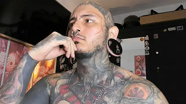 DEATHINK666XX online show from February 6, 2025, 6:02 pm