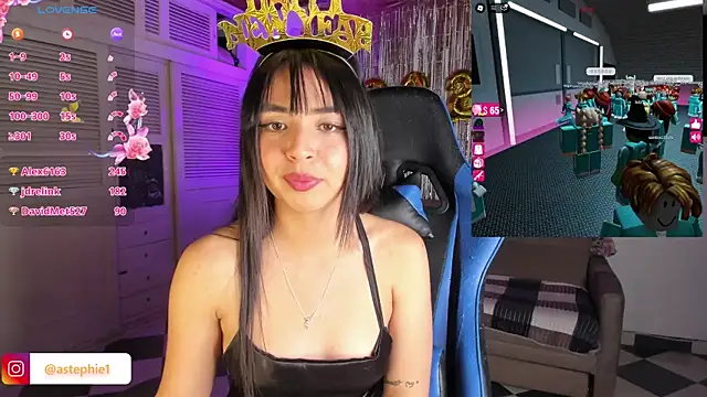 Miss Nicole online show from January 1, 2025, 3:34 am