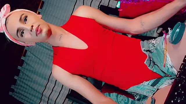 CharlotteBigCock online show from February 8, 2025, 3:21 pm