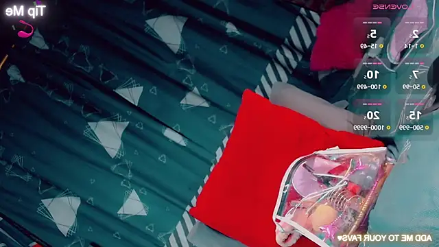 CharlotteBigCock online show from October 30, 2025, 2:29 pm